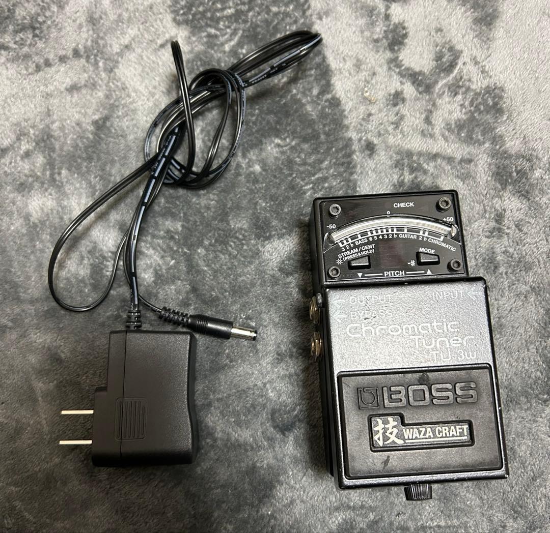 BOSS TU-3 WAZA ペダルチューナー