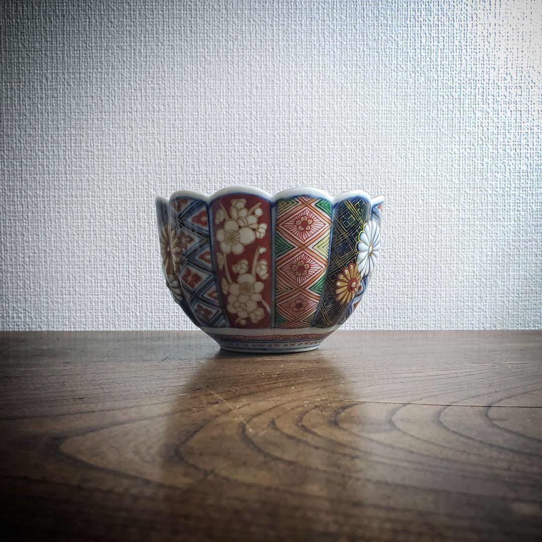 古伊万里 奇玉宝鼎之珍 金彩色絵 花草文 輪花　向付　菊　大聖寺伊万里　ニュウ