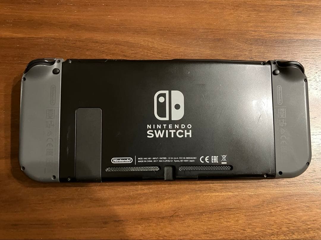 Switch Nintendo Switch 本体(ネジ欠損、浮きあり)