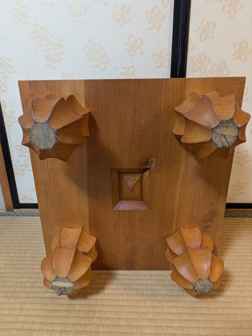 碁盤 本榧 約45.5cm x 42.5cm 厚み19.3cm 高さ31cm