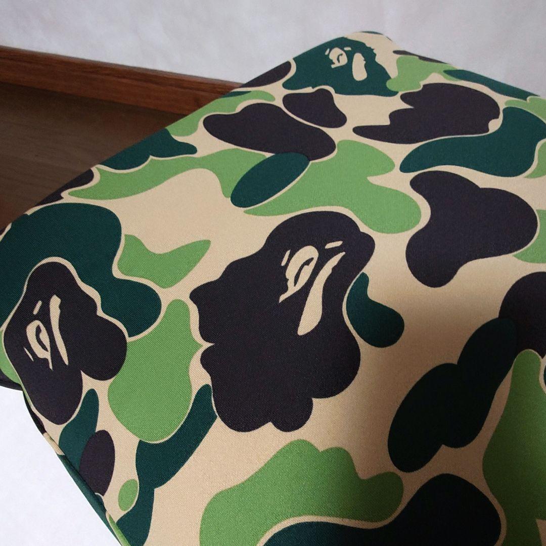 【期間限定値下げ】A BATHING APE × TEMPUR クッション未使用