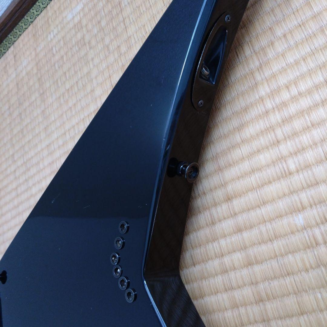 価格交渉ご自由に!変形V　ギター　黒　ブラック