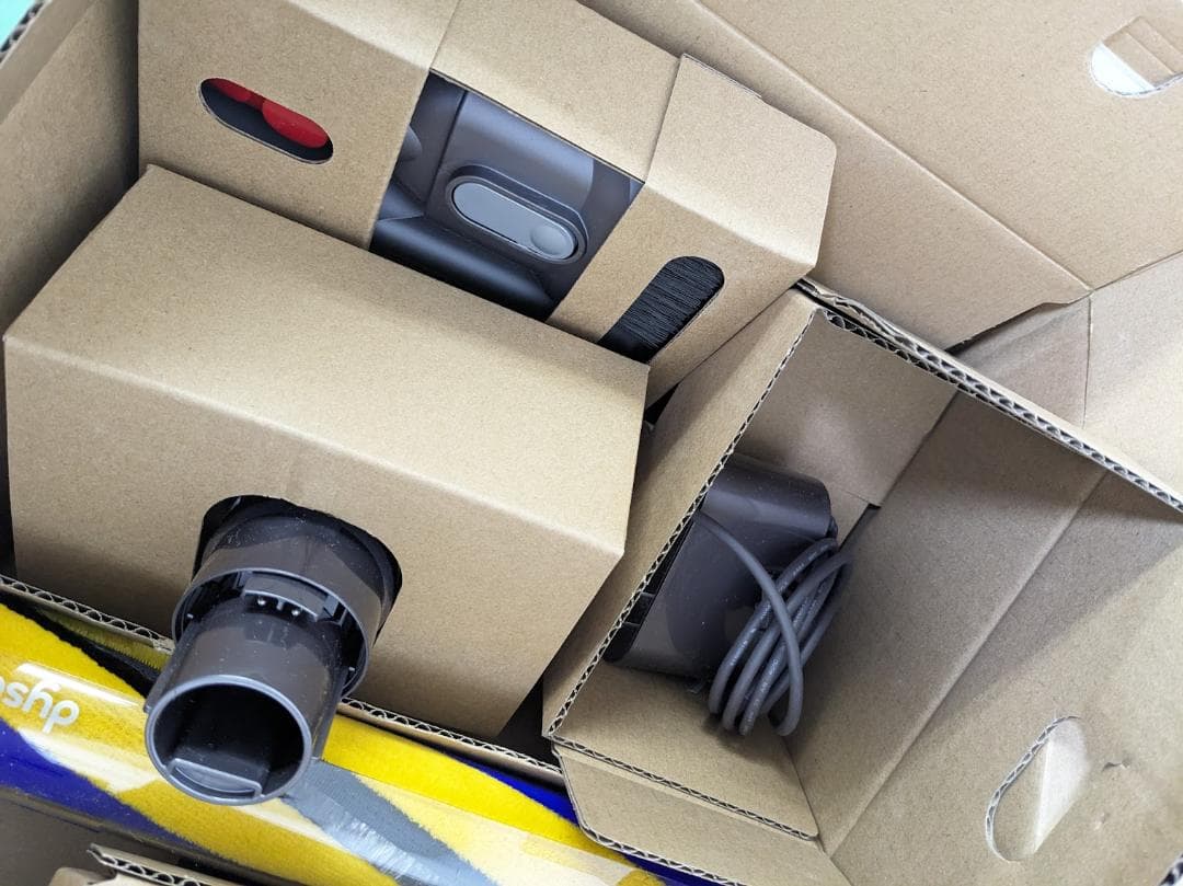 dyson V12 Detect Slim Fluffy SV46 コードレス