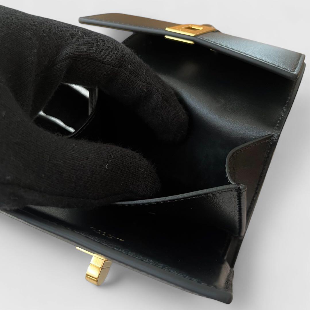 現行モデル 美品 セリーヌ コンパクトウォレット 三つ折り財布 セーズ ブラック