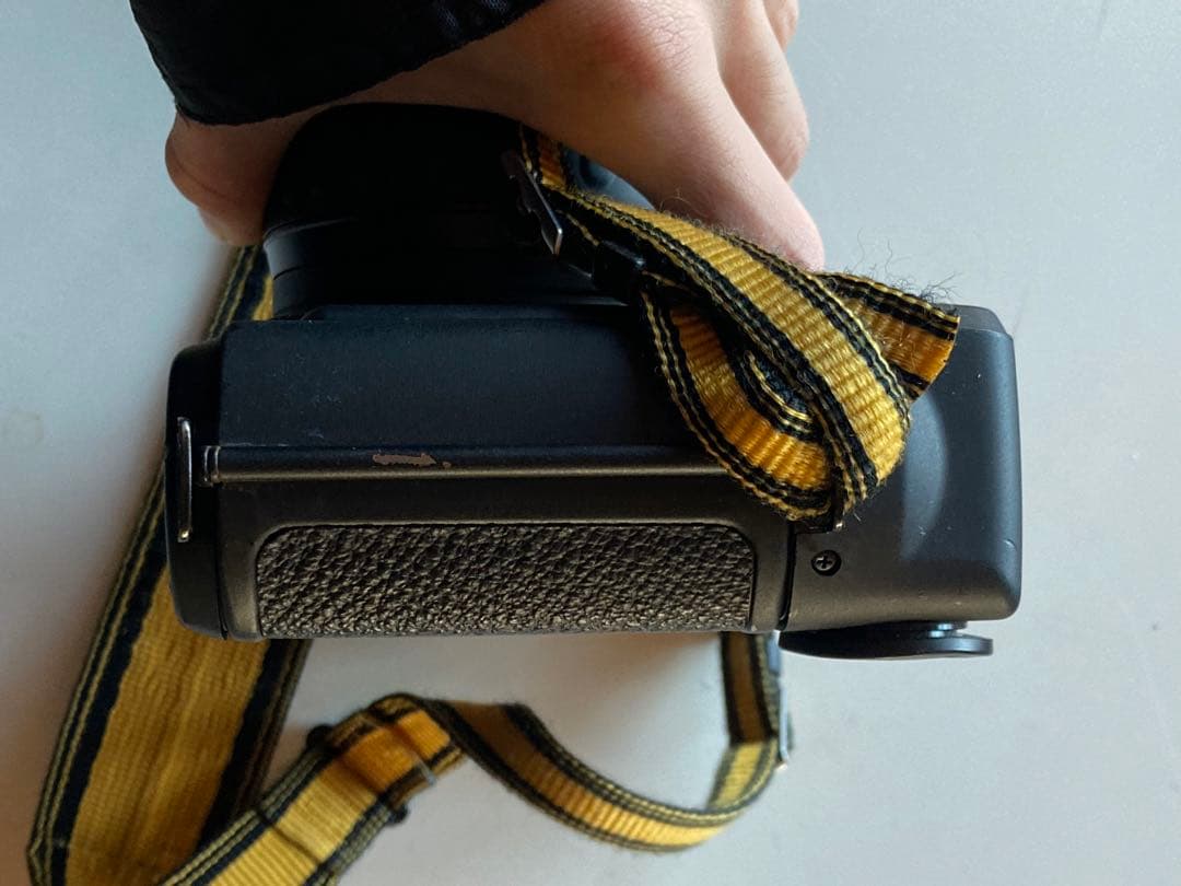 『完動品』FUJI GSW690III 6x9 中判フィルムカメラ　セール中！