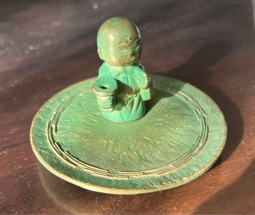 年末年始限定値下　金属製 仏像 お香立て 皿付き