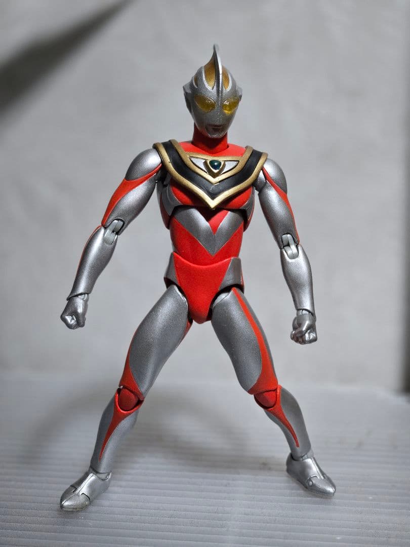 ULTRAACT ウルトラマンアグル V2 ウルトラアクト ウルトラマンガイア