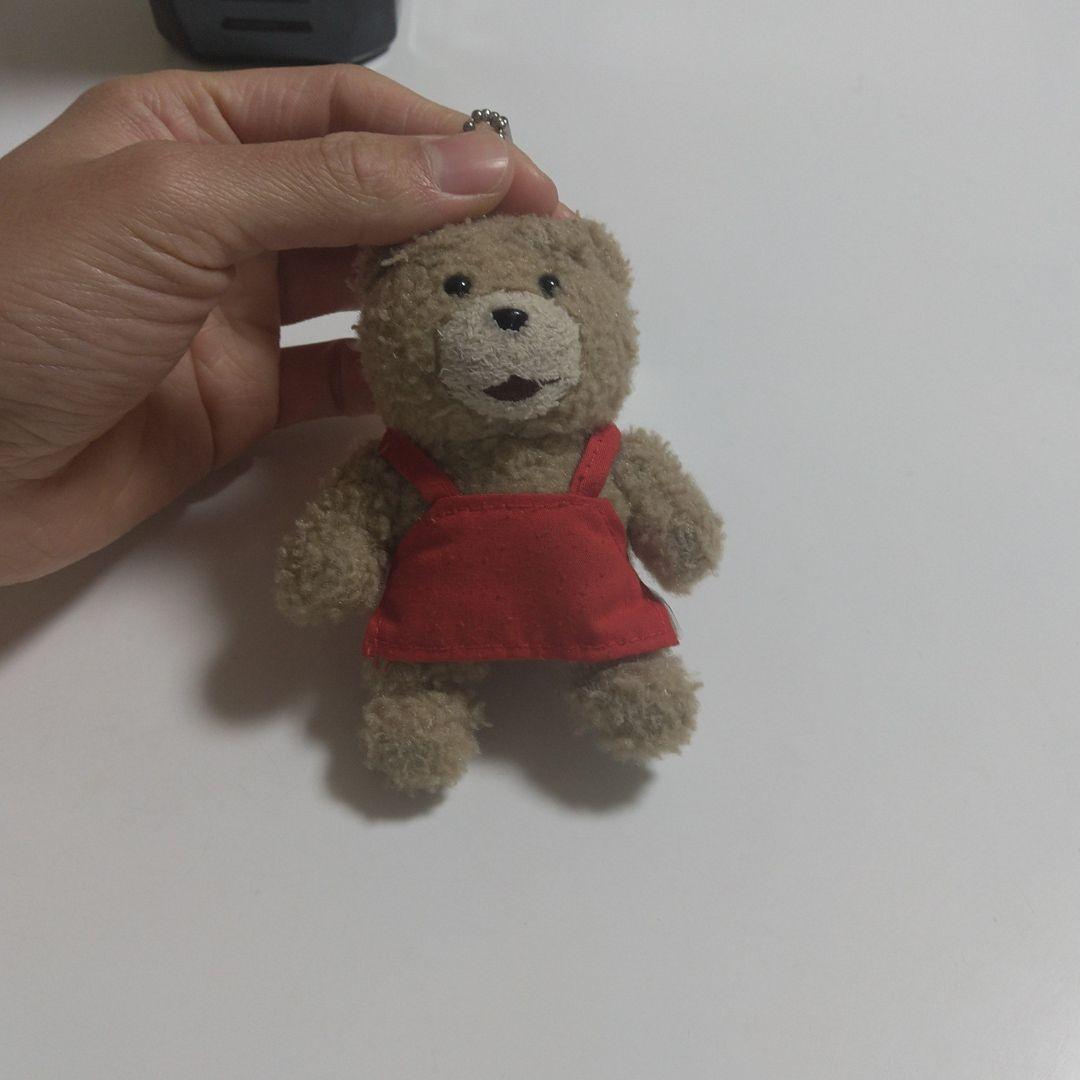 クマのぬいぐるみ