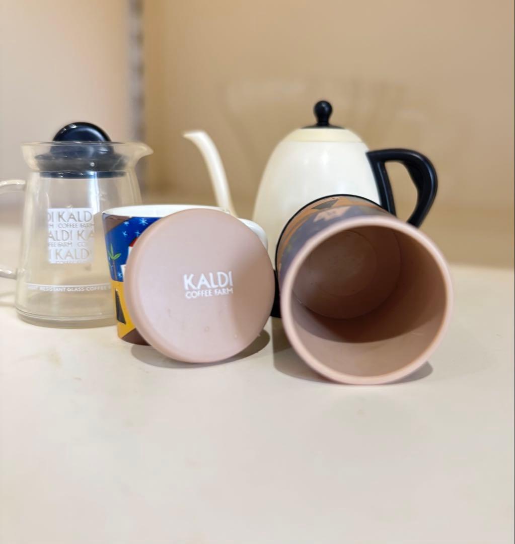 カルディ　ミニチュアフィギュア　レア品2種入り　伝説柄