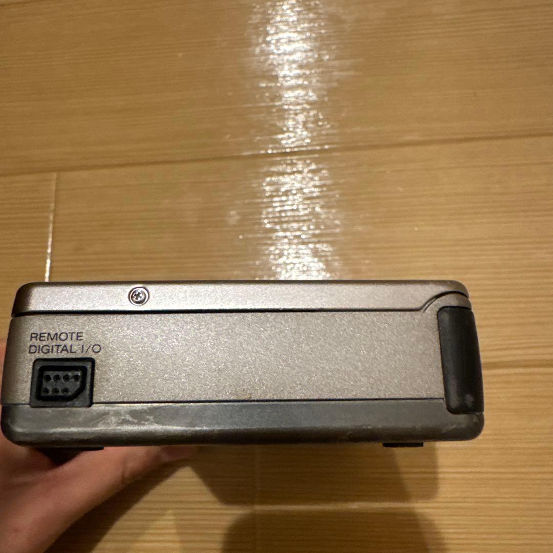 ソニー SONY TCD-D100 レコーディングDATウォークマン 通電確認済