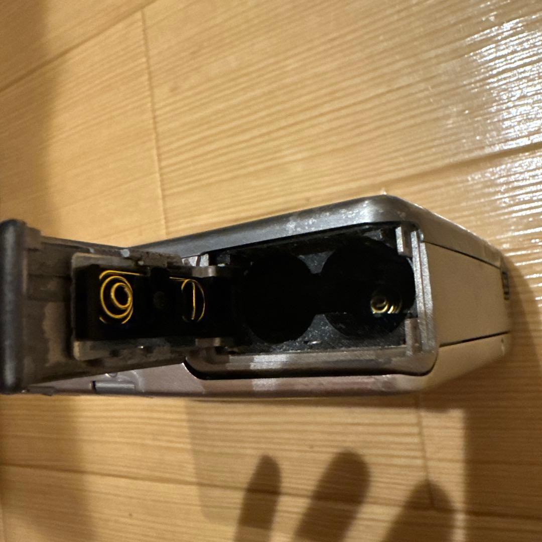 ソニー SONY TCD-D100 レコーディングDATウォークマン 通電確認済