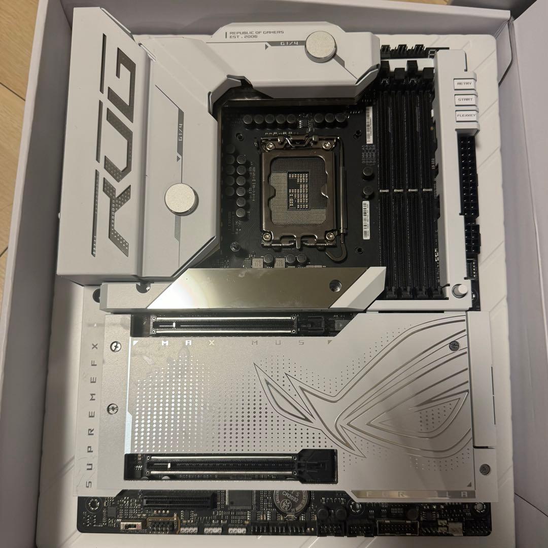 マザーボード ROG MAXIMUS Z790 FORMULA