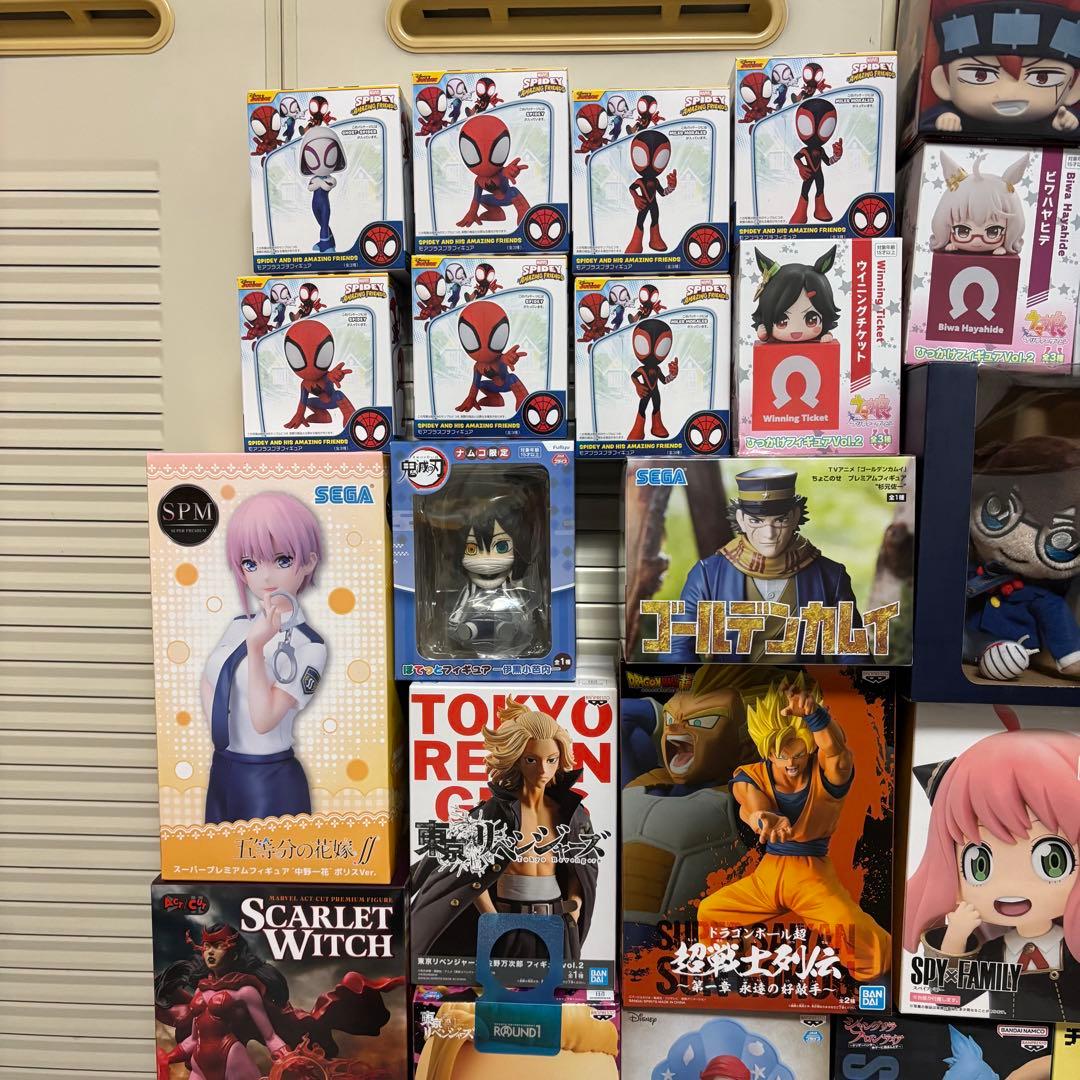 フィギュア 42点 チェンソーマン、鬼滅の刃、ドラゴンボール、初音ミク など