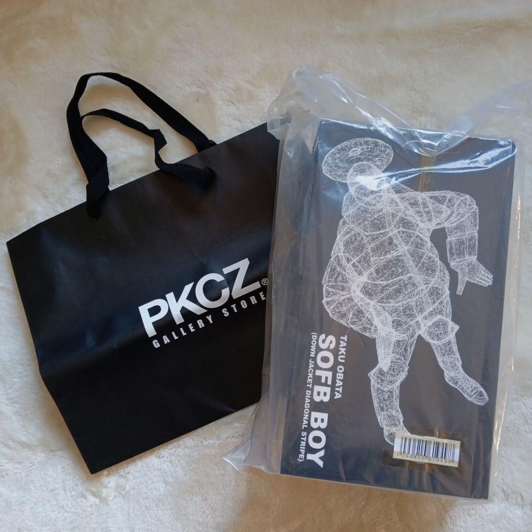 小畑多丘 TAKU OBATA SOFBBOY BLACK　ソフビ 黒