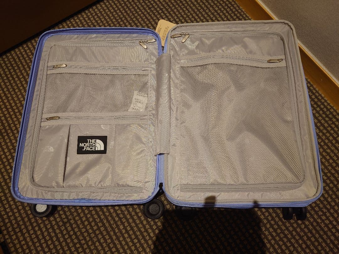 たかあきさま＊値下げ中＊国内未入荷THE NORTH FACE