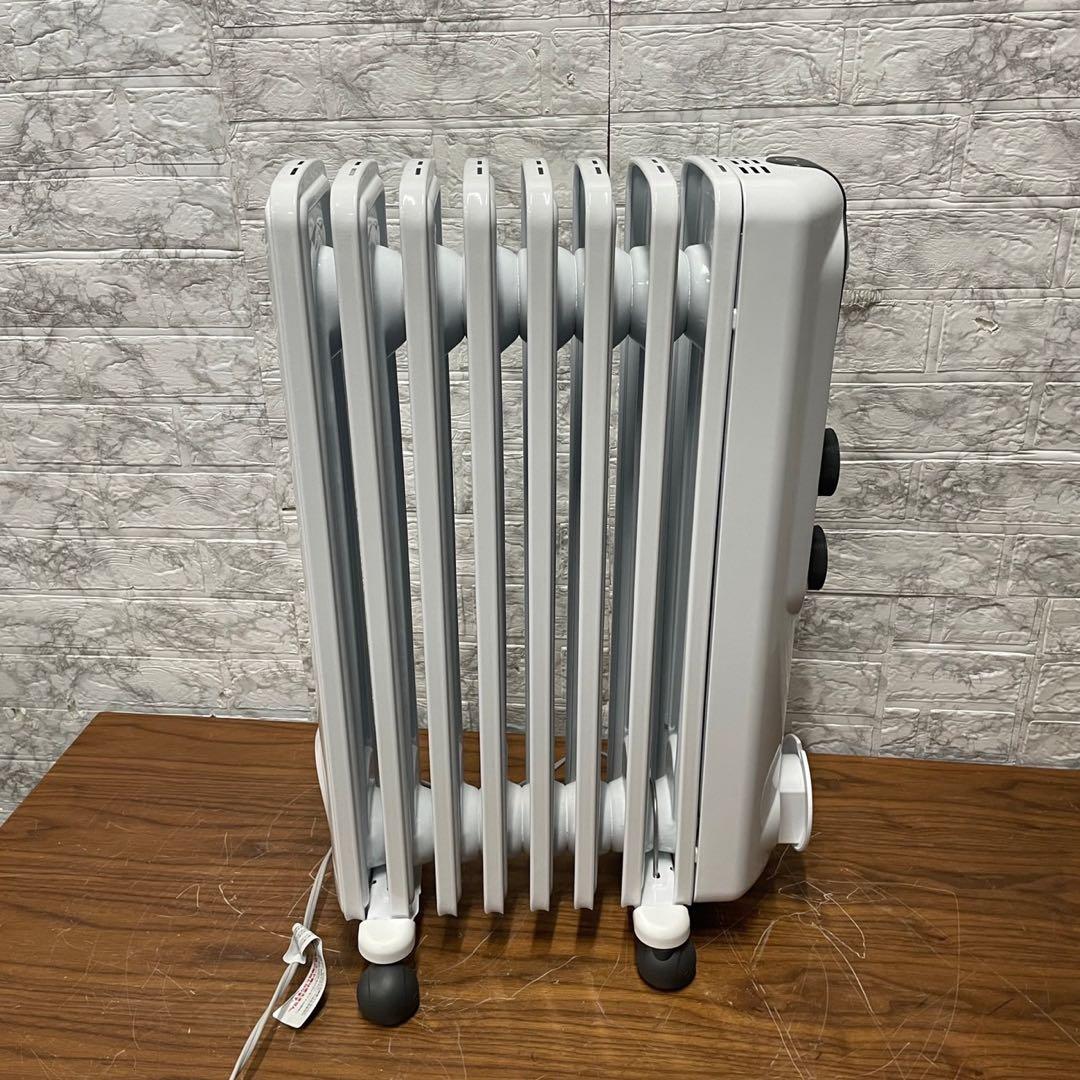 606 美品 デロンギ アミカルド オイルヒーター 8〜10畳 送料無料