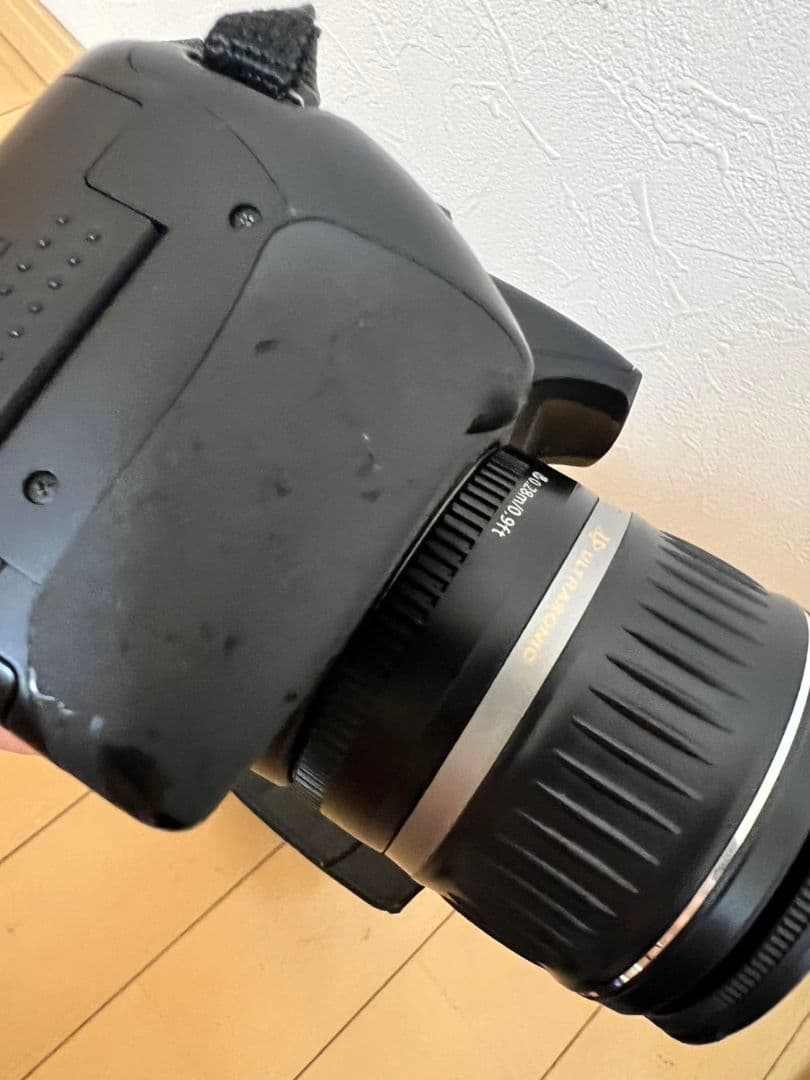 Canon EOS 77D デジタル一眼レフ