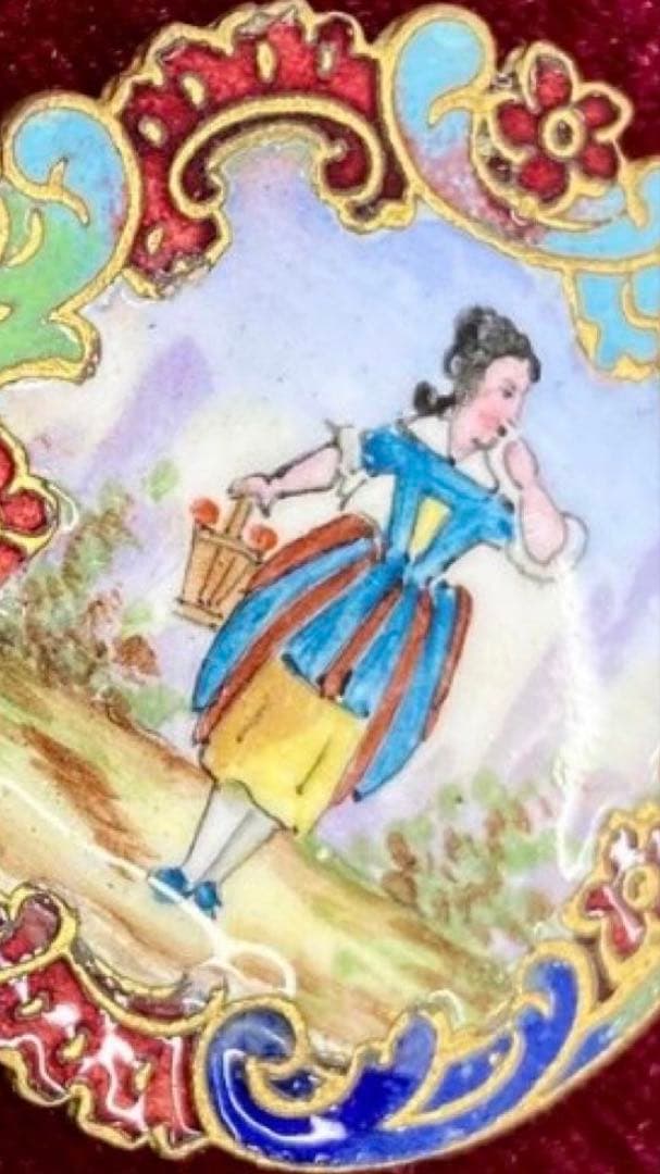 ⬇️【希少】アンティーク エナメル手書き　ボタン