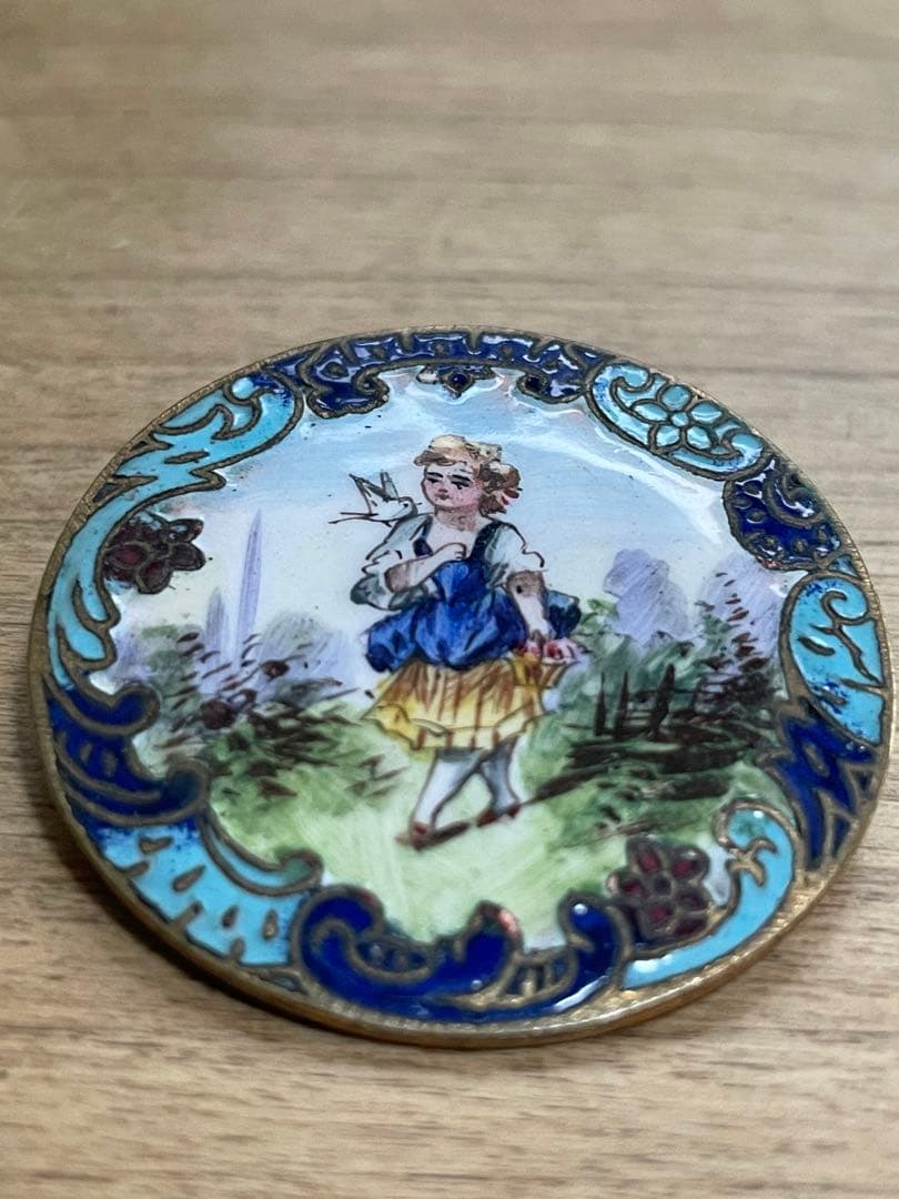 ⬇️【希少】アンティーク エナメル手書き　ボタン