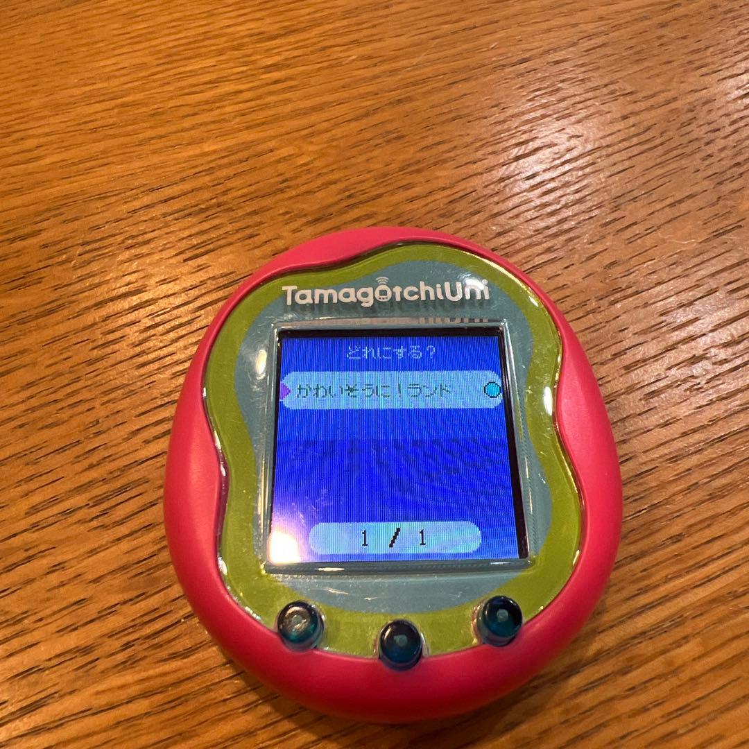 最終値下げ！　たまごっちユニ　ピンク 　「可哀想にランド」ダウンロード済み