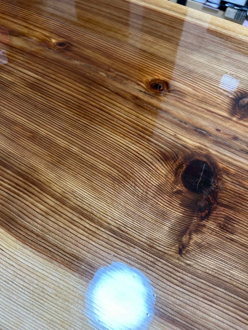 杉　一枚板　テーブル　と　アイアン足