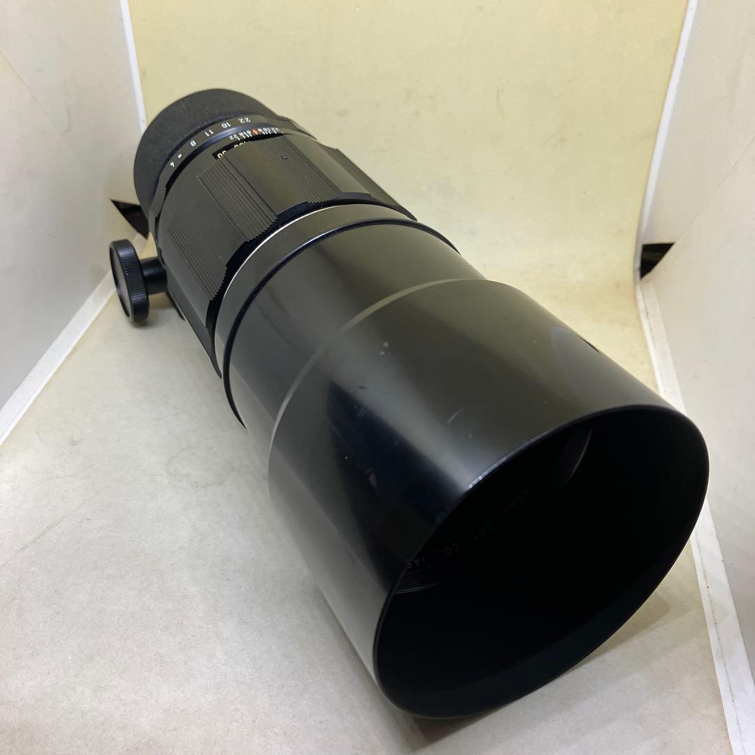 Super-Mult-Coated TAKUMAR 300mm F4になります。