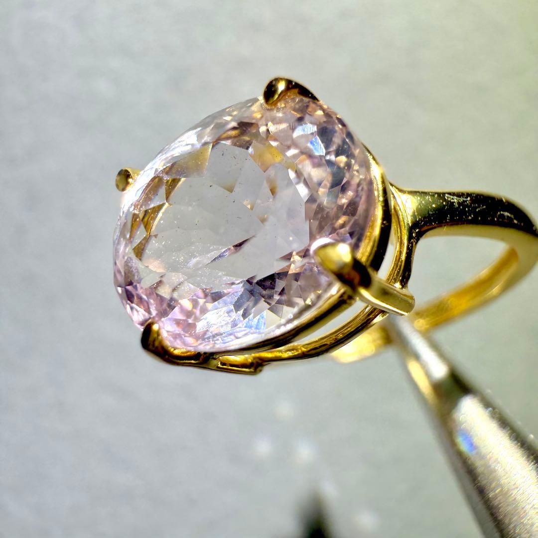 k18gp クンツァイト　オーバル　ファセットカット　フリーサイズリング　大粒