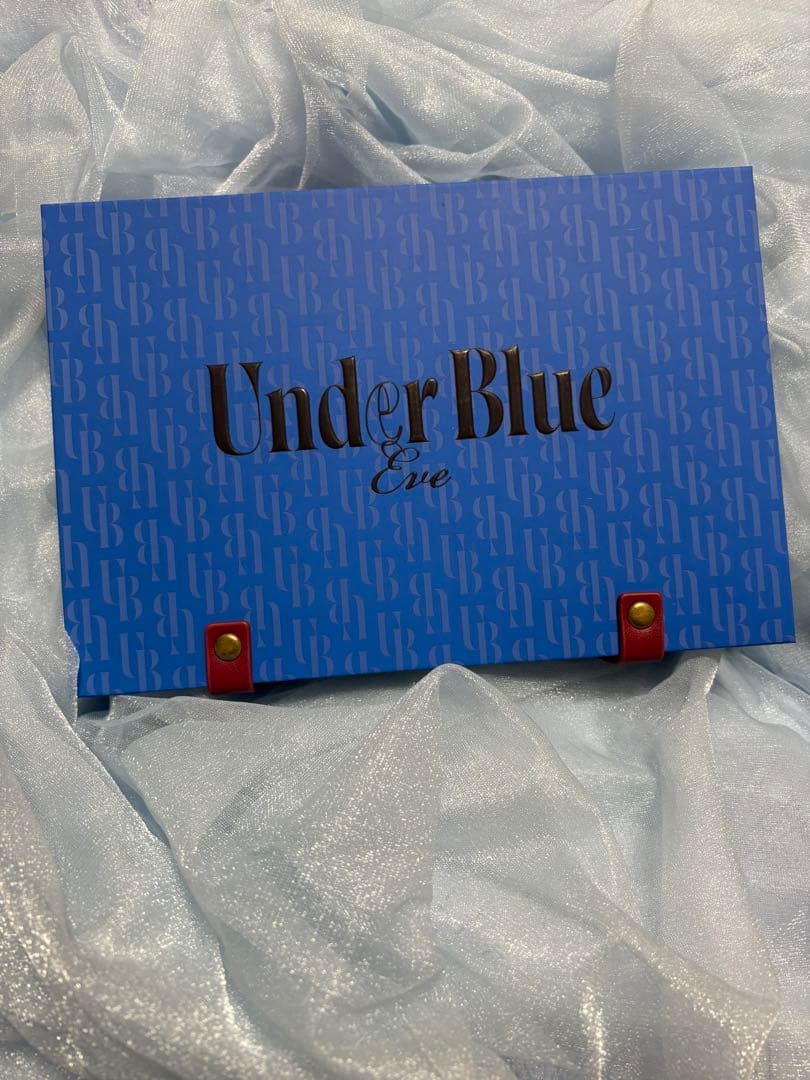 Eve / Under Blue 完全生産限定版 青底盤