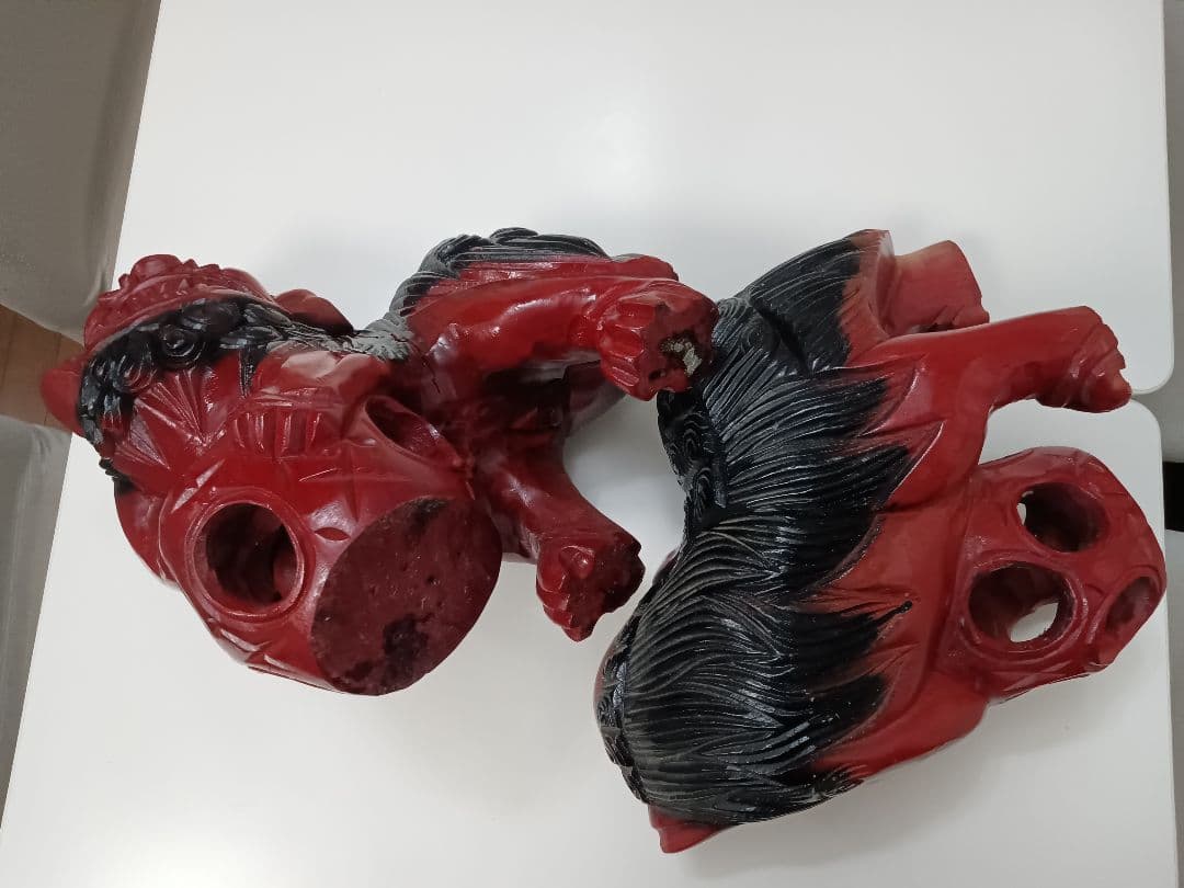 赤黒獅子彫刻 置物