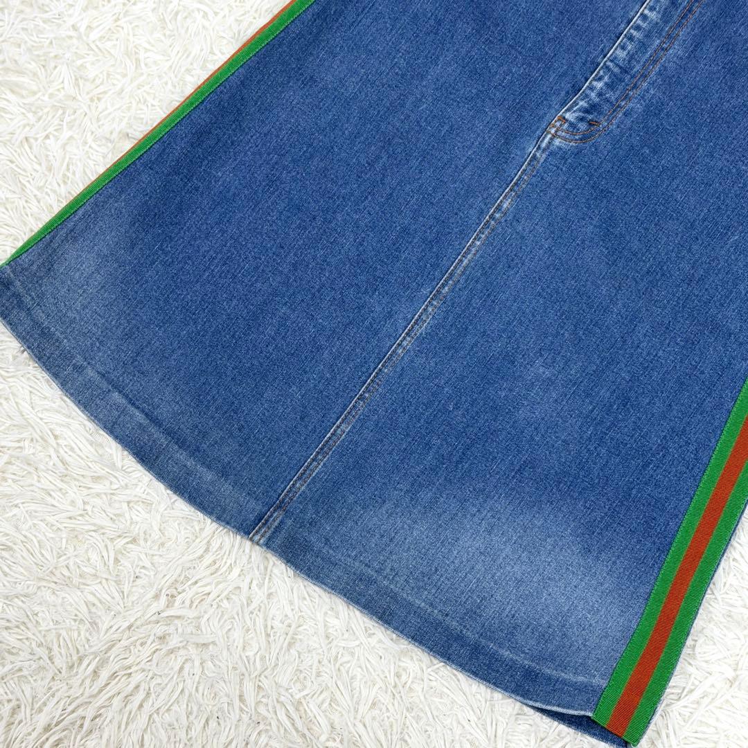 【極美品】グッチ デニムスカート シェリーライン ウェブストライプ レザーパッチ