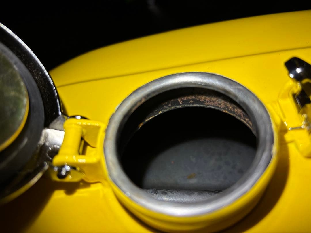 HONDA cb400f タンク イエロー