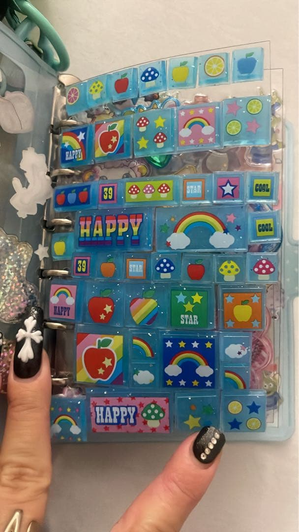 シール帳　完成品　ボンドロシール