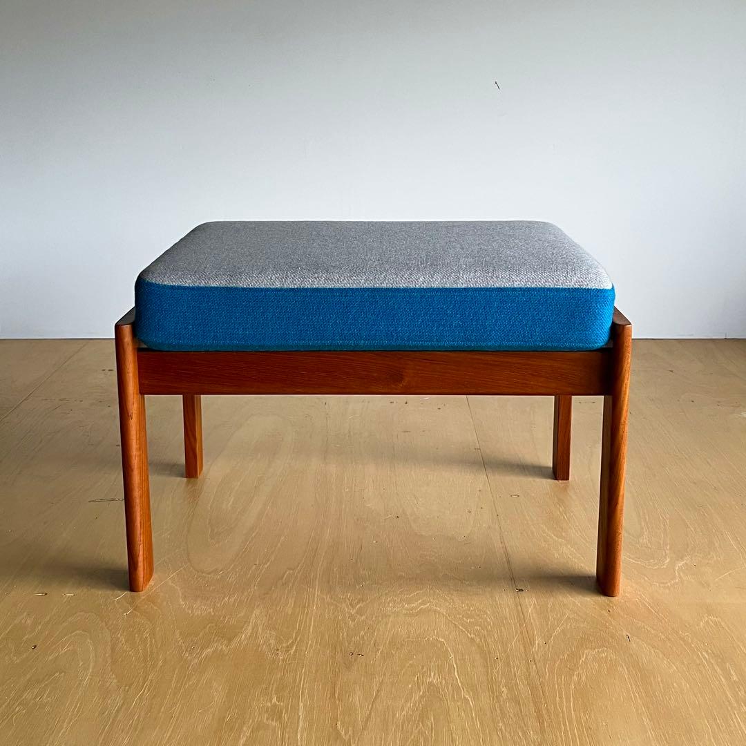 北欧デザイン オットマン 美品 チーク無垢材 ヴィンテージ家具