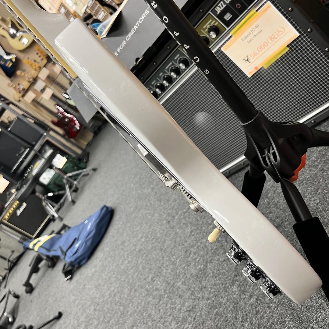 【11369】Epiphone SG Inspired by Gibson 白