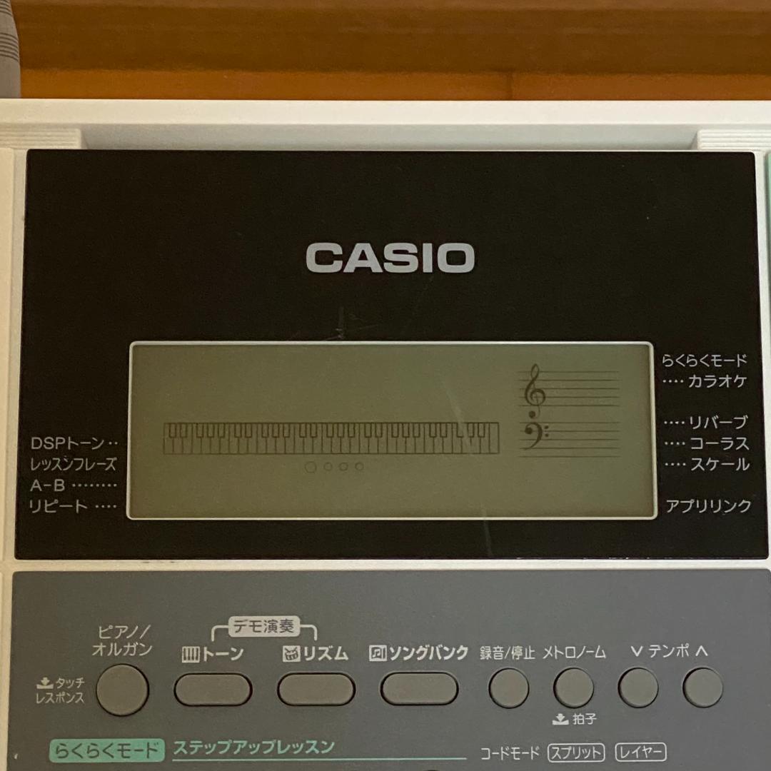 CASIO カシオ 電子キーボード 光ナビゲーション LK-512 61鍵盤