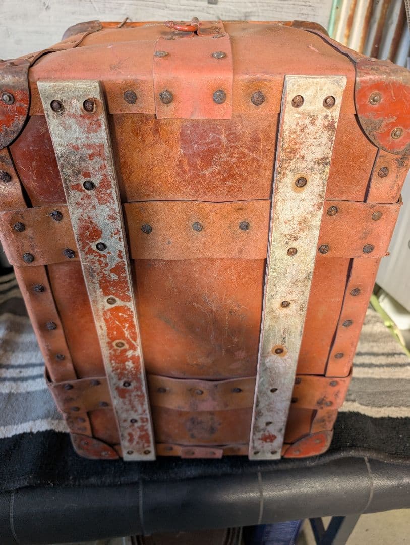 ボテ箱　希少　昭和レトロ　カブ荷台　アンティーク収納ボックス　バイクカゴ