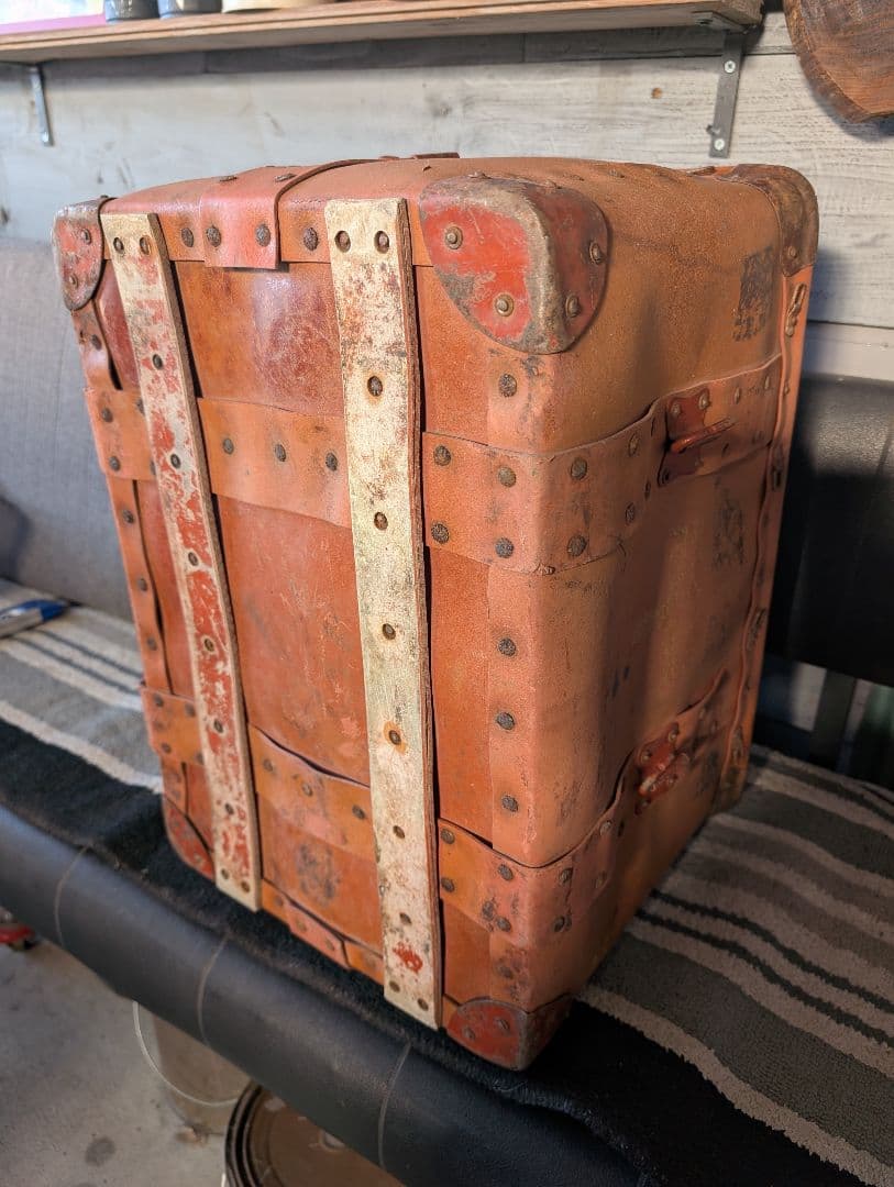 ボテ箱　希少　昭和レトロ　カブ荷台　アンティーク収納ボックス　バイクカゴ