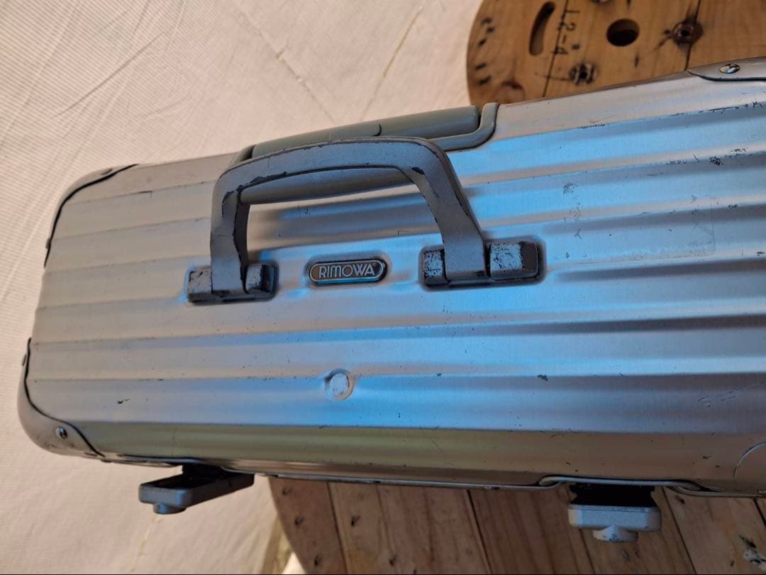 リモワ　トパーズ　パイロット　トロリー二輪