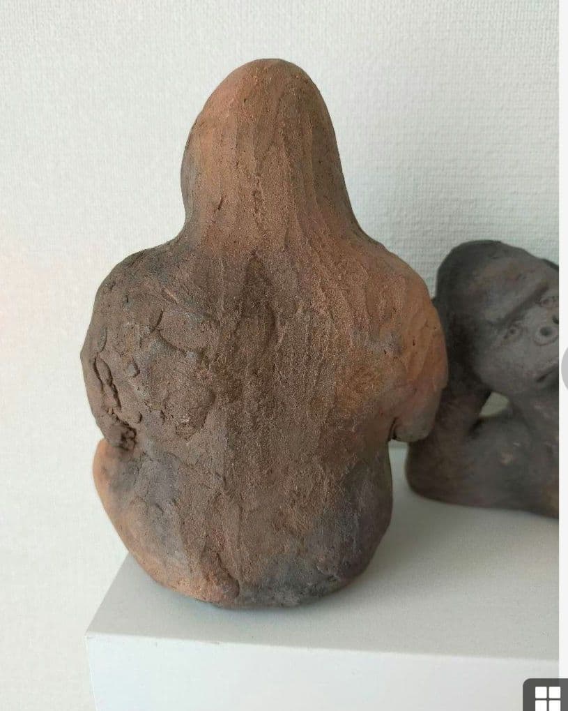 ゴリラ　素焼き　置き物　陶芸　2体セット