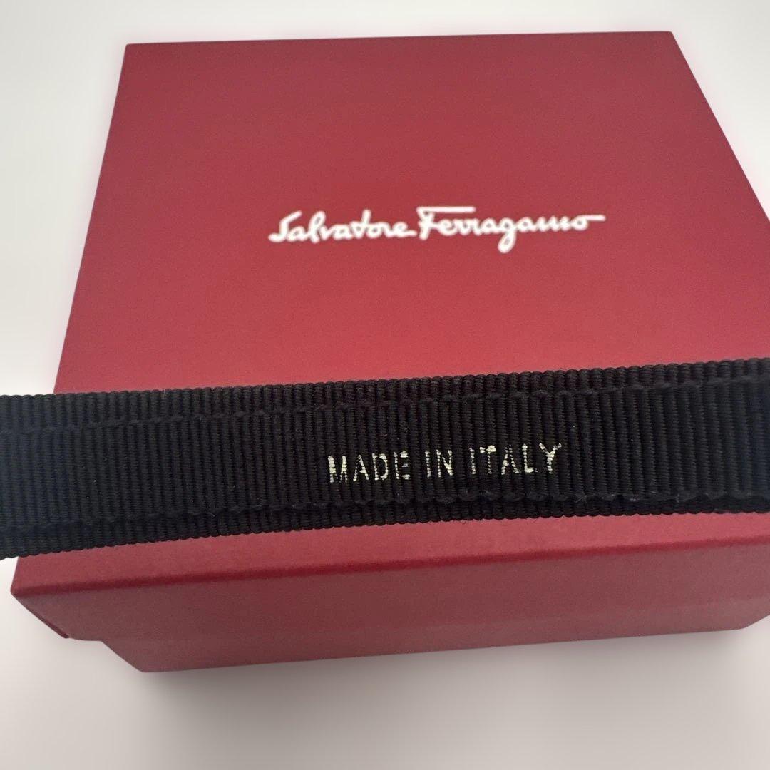 Salvatore Ferragamo ブラックヘアバンド　Y29