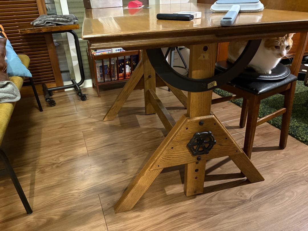 【専用】アクメファニチャー/ダイニングテーブル