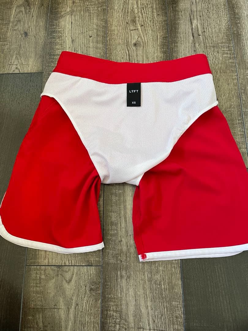 LYFT サーフパンツ　レッド　XSサイズ