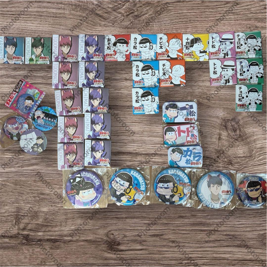 おそ松さん 缶バッジ・キーホルダーセット