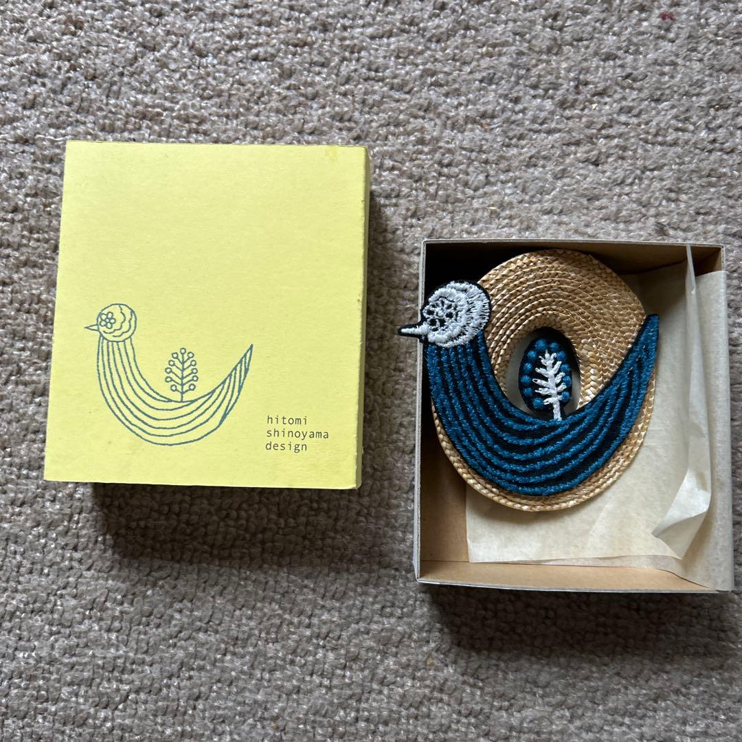 hitomi shinoyama design 鳥ブローチ