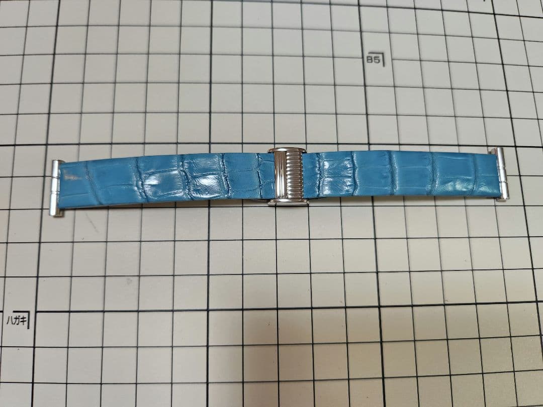 (新品未使用)ブシュロン リフレ 替えベルト 水色クロコ S