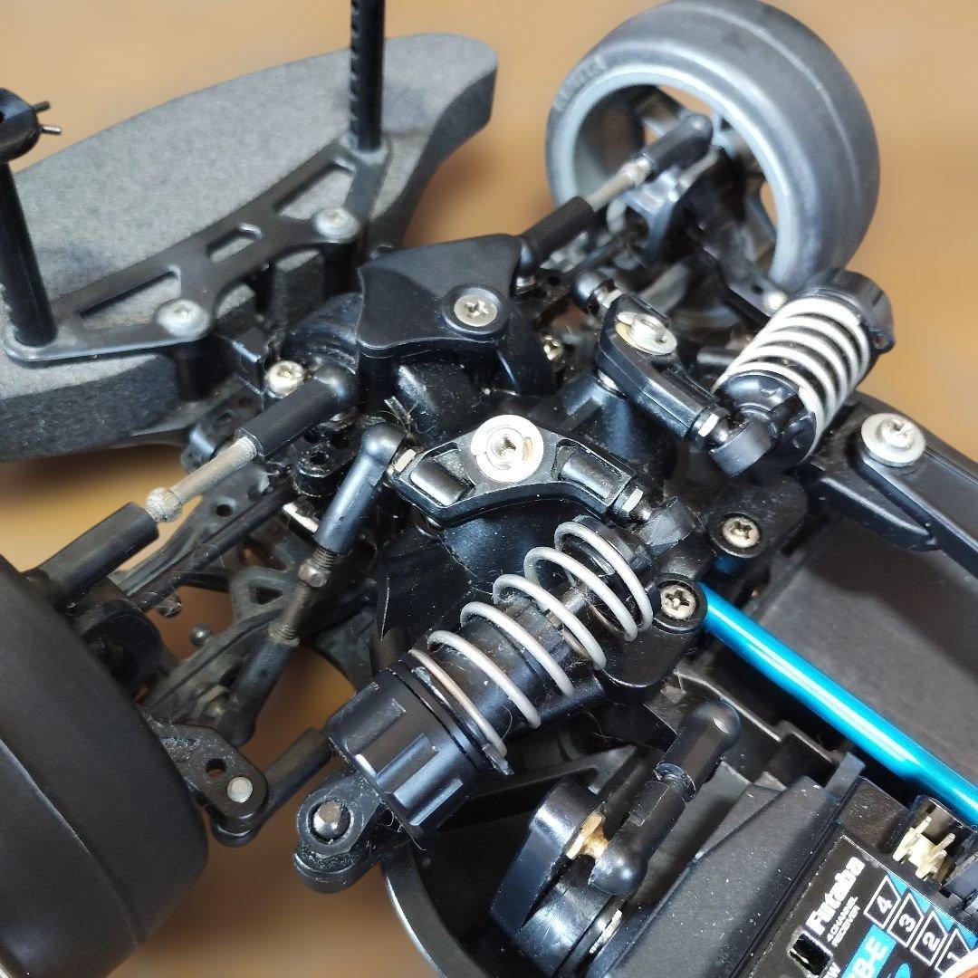 タミヤ　TBー04 シャーシ　フルベアリング仕様