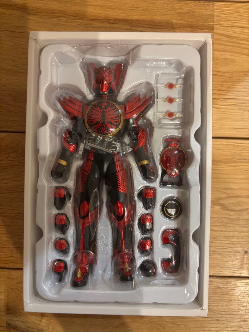 真骨彫製法　S.H.フィギュアーツ仮面ライダーオーズ　タジャドルコンボ