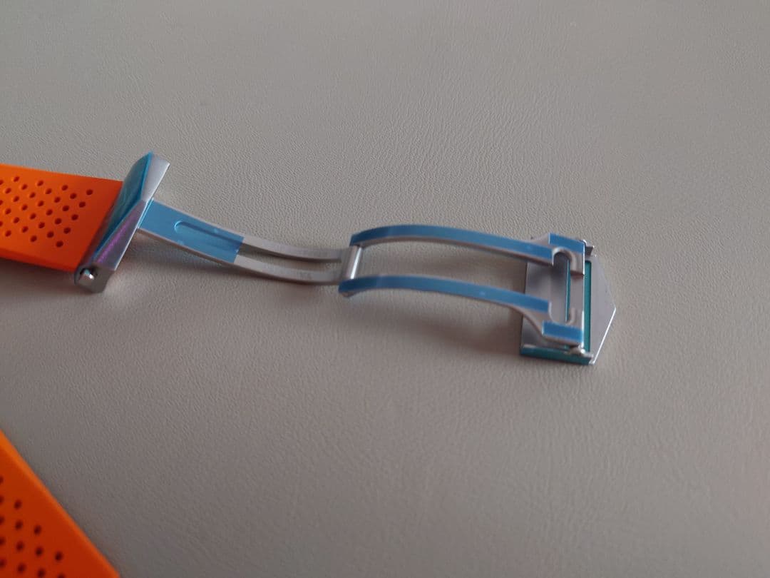 タグホイヤー オレンジ ラバーストラップ(Connected E4 45mm用)