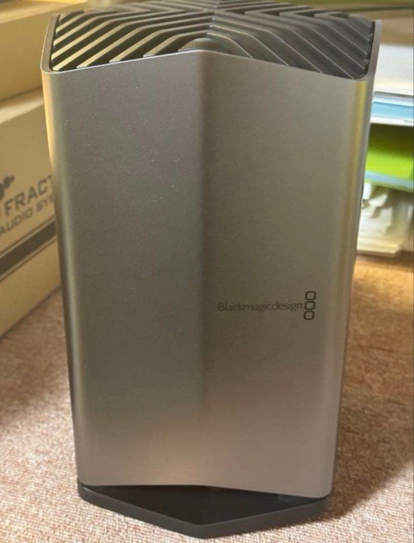 【美品】 Blackmagic egpu RX580「送料込み」