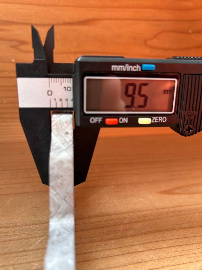 ムオニオナルスタ 隕石 ビッグスライスカット341.17g